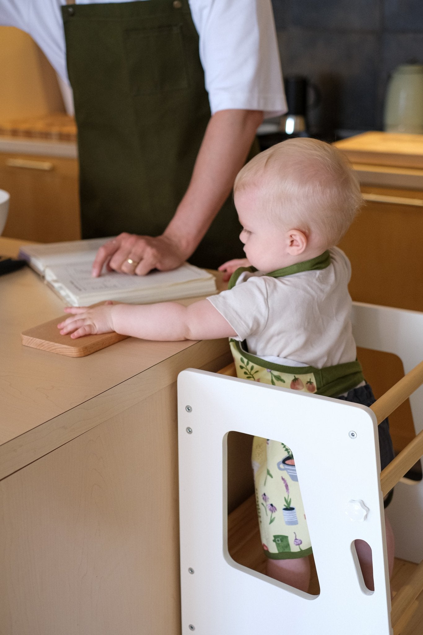 How Do I Choose the Right Learning Tower? A Complete Parent’s Guide - Little Treasures