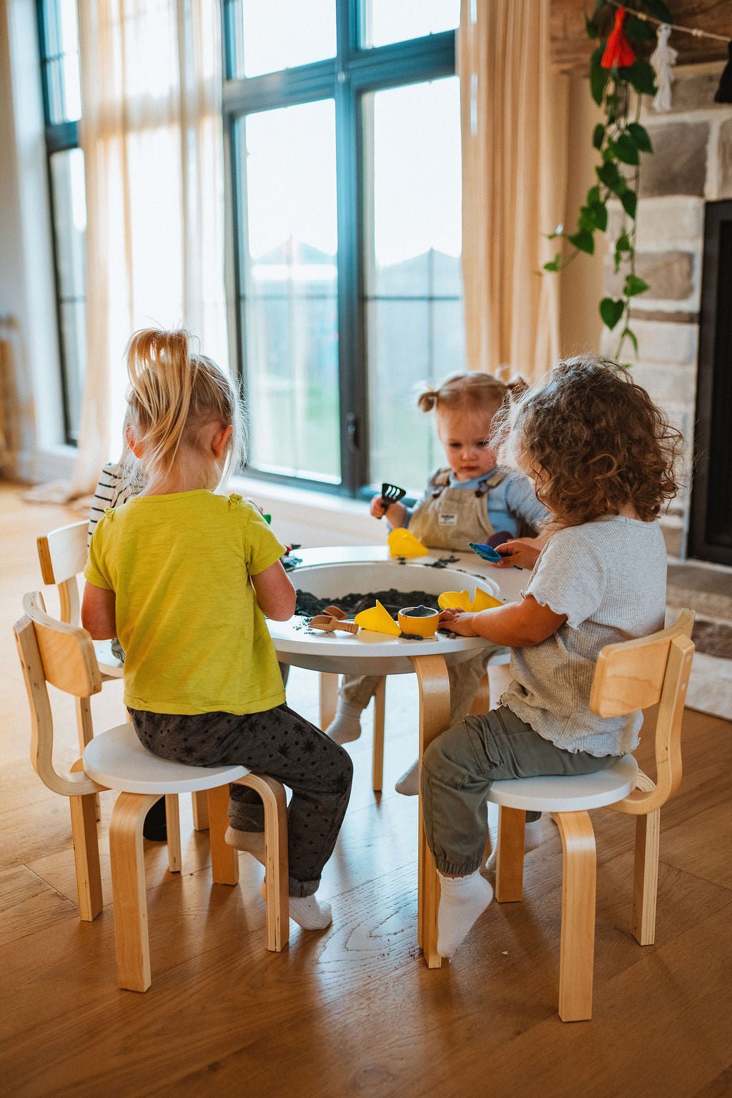 Activity Table - Sensory Table - Little Treasures