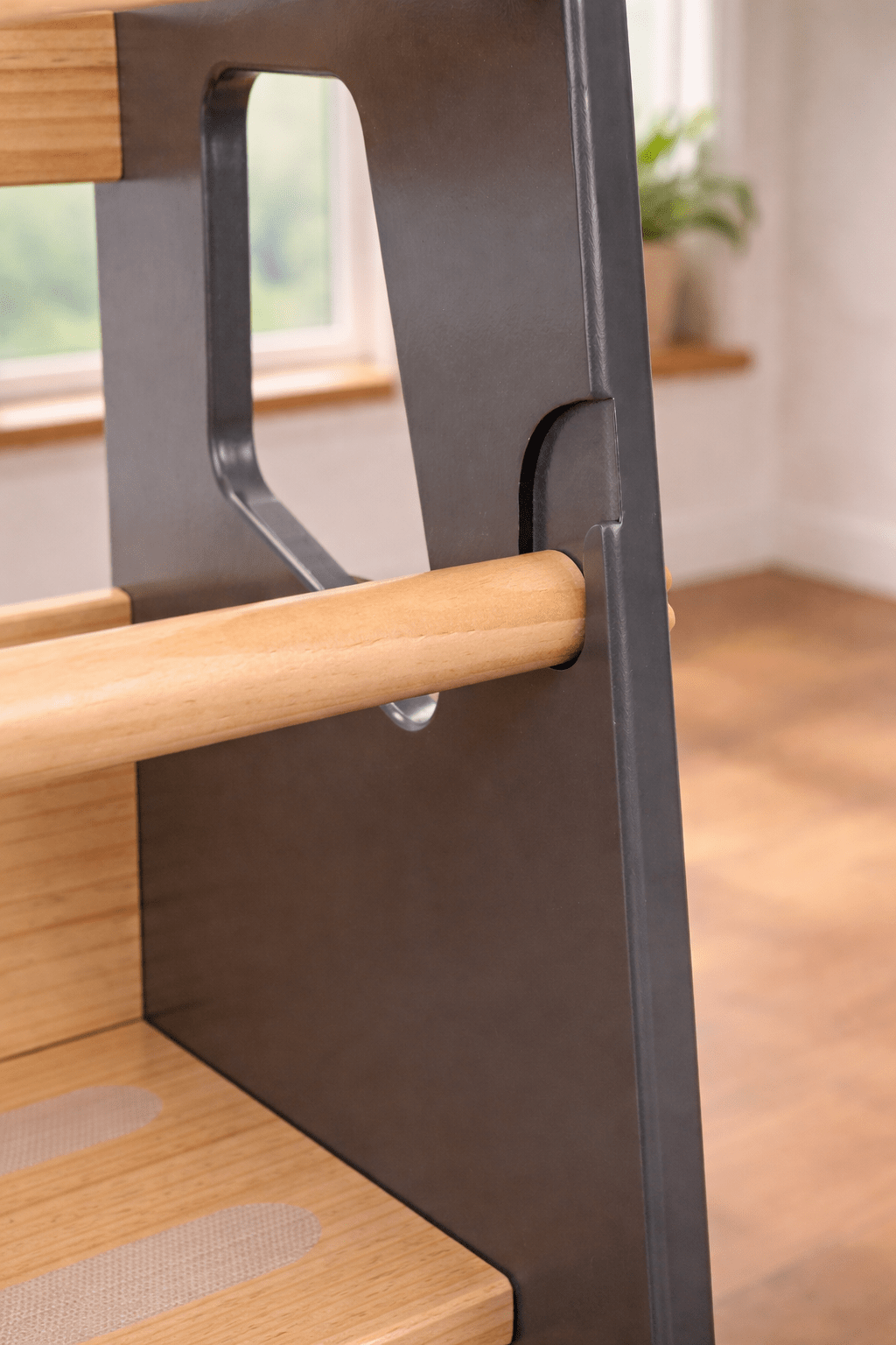 Learning Tower - Kitchen Helper Stool - Dark Grey - Little Treasures